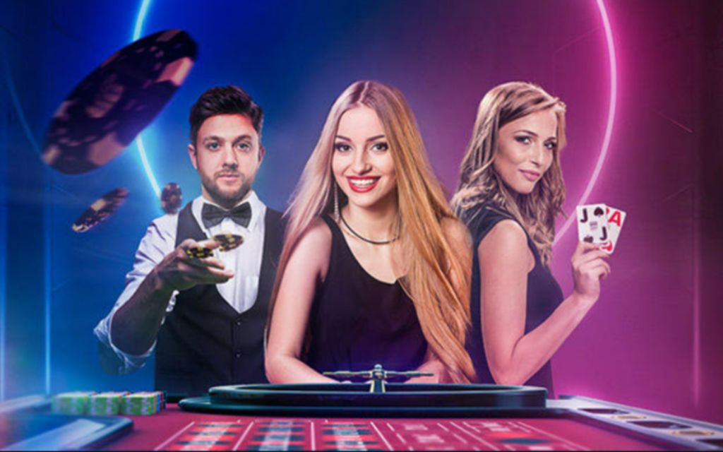 Lady Luckmore پاکستان ریئل منی گیمز